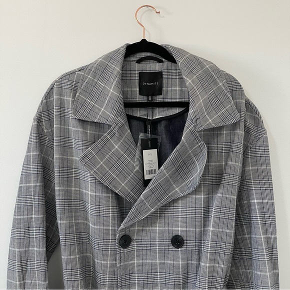 NWT Dynamite Belted Plaid Trench Coat Size S - Picture 5 of 7